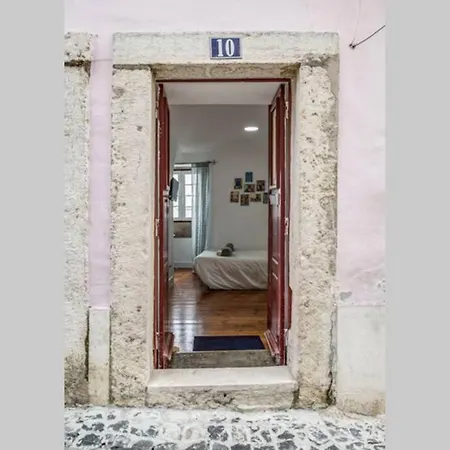 Like A Local @ Alfama Studio Lissabon